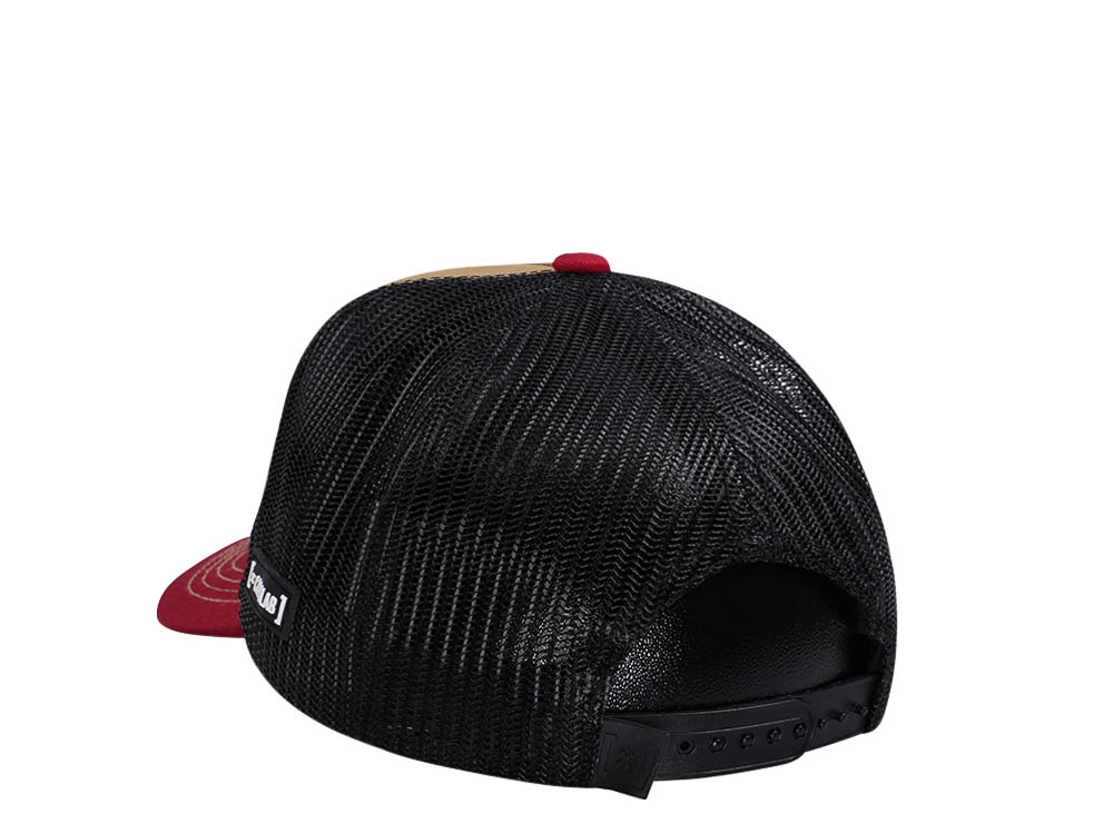 Capslab Looney Tunes Wile E Coyote Orange/Red/Black Trucker Snapback Gorra