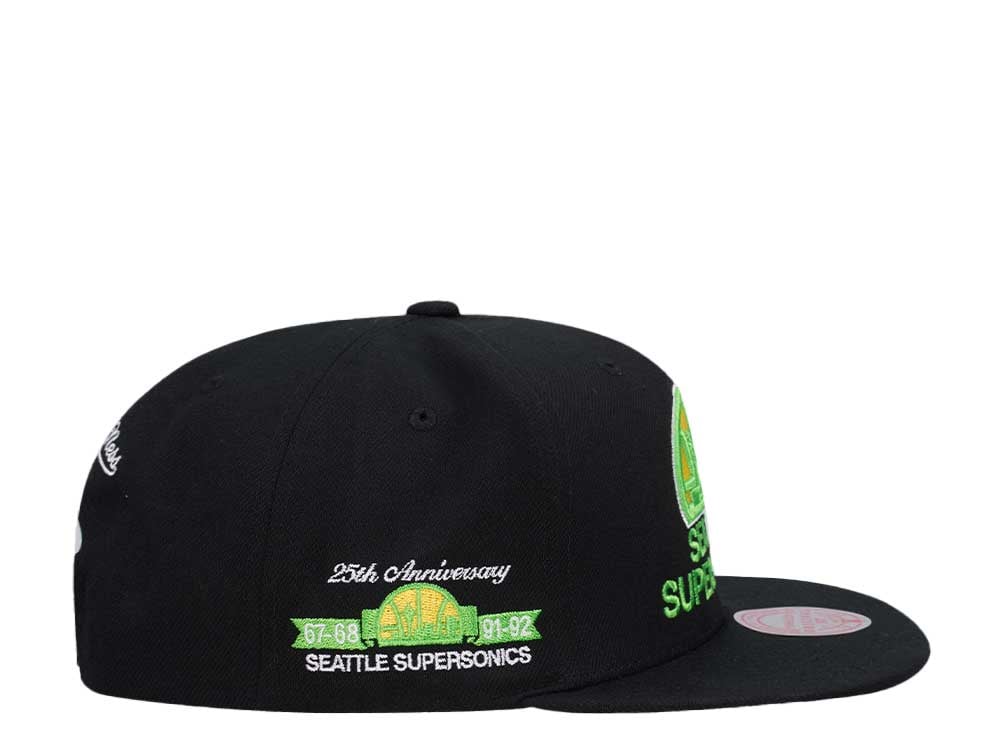 Mitchell & Ness Seattle Supersonics 25th Anniversary Neon Tropical Hardwood Classic Snapback Gorra