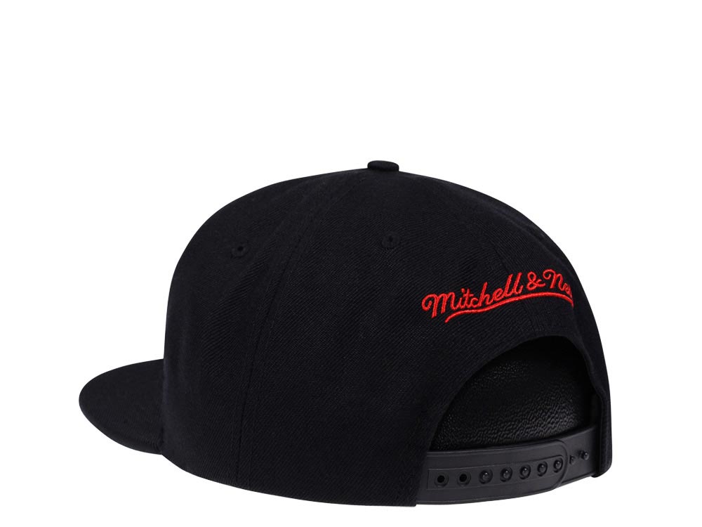 Mitchell & Ness Chicago Bulls Back to Back Champions Black Snapback Gorra