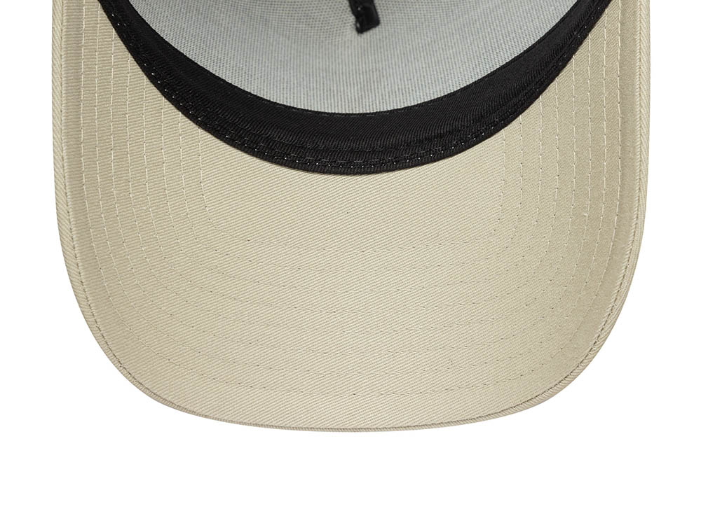 New Era New York Yankees League Essential Creme 9Forty A Frame Trucker Snapback Gorra