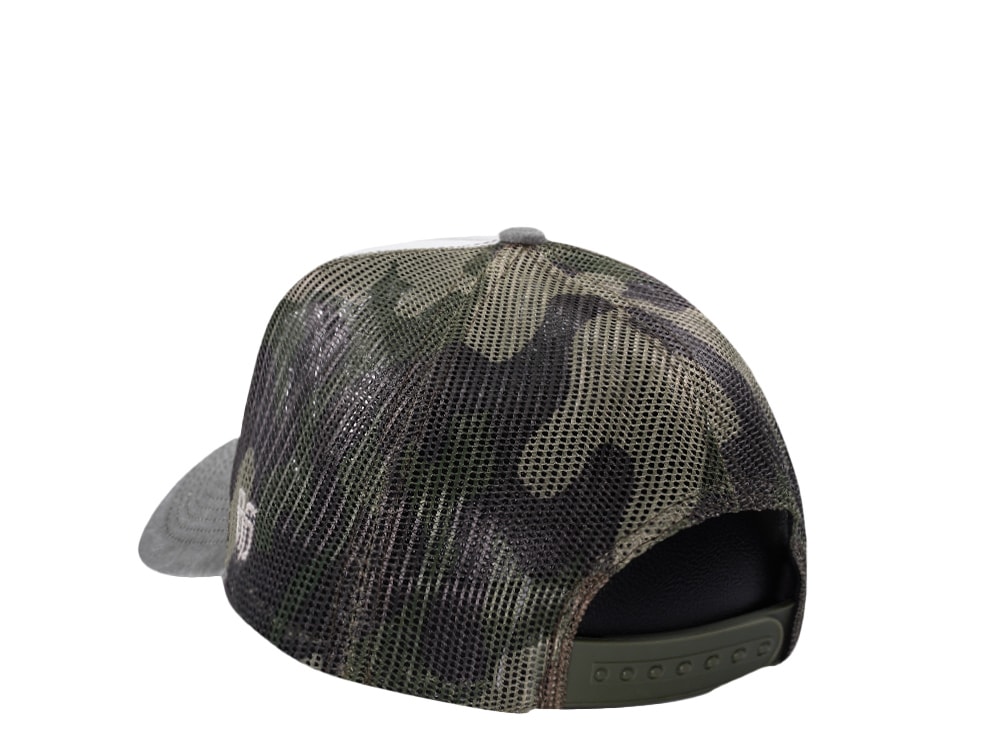 Parallel Union Stencil Script White Edition Trucker Snapback Gorra