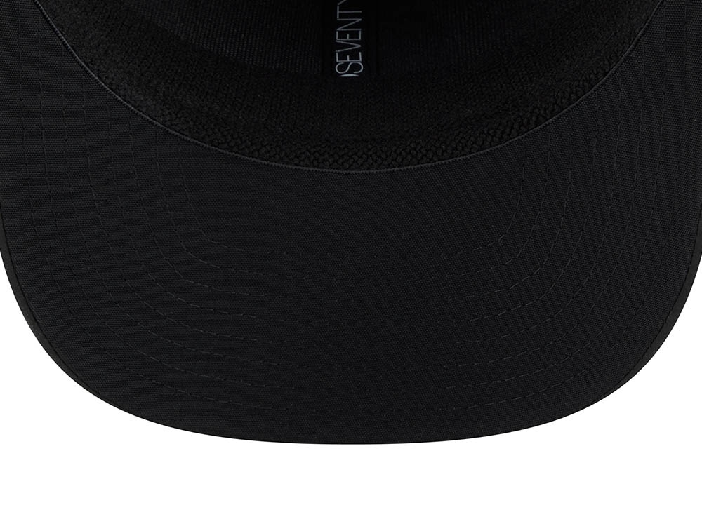 New Era Tennessee Titans NFL Salute to Service 2026 Digi Camo Black 9Seventy Stretch Snapback Gorra