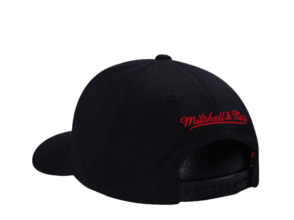 Mitchell & Ness Brooklyn Nets Classic Inferno Edition Snapback Gorra