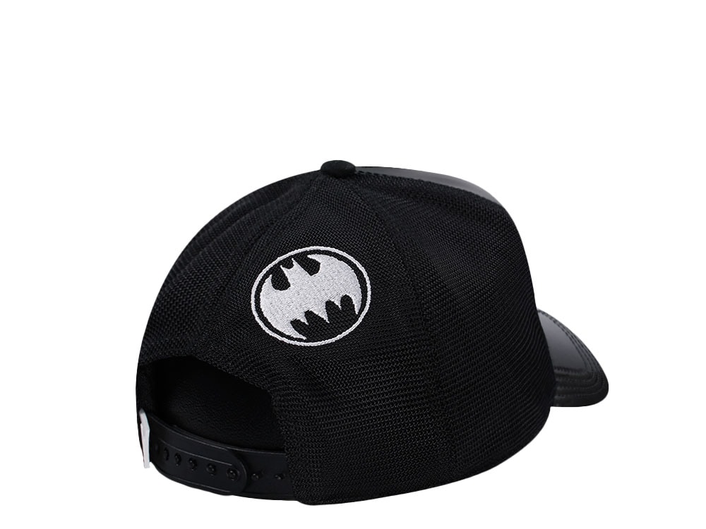Capslab Comics Batman Trucker Snapback Gorra