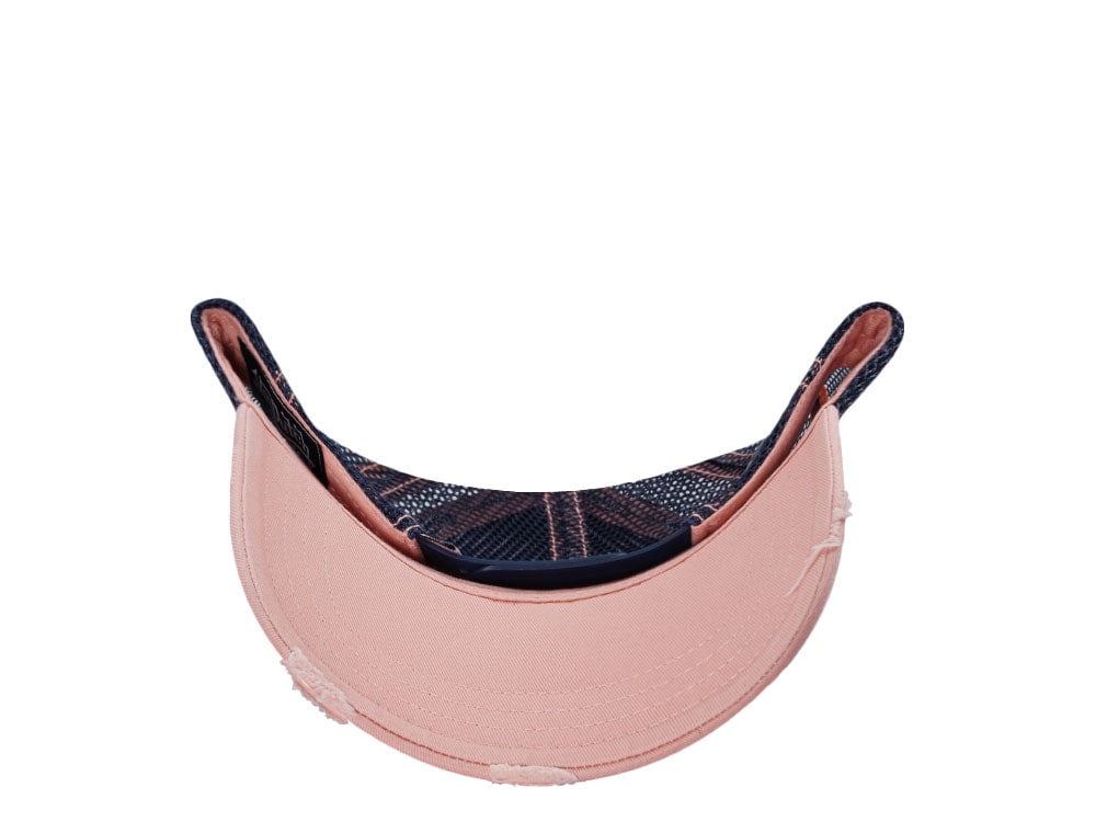 Von Dutch Oval Patch Pink Highlight Edition Trucker Snapback Gorra