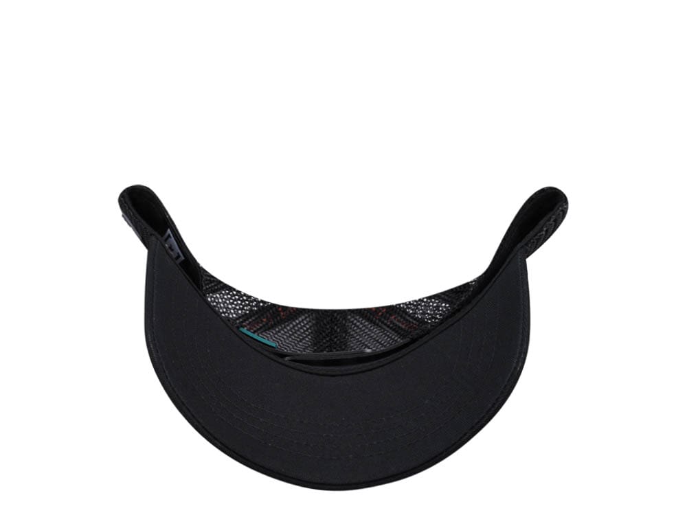 Capslab Fantastic Beasts Dragon Black Trucker Snapback Gorra