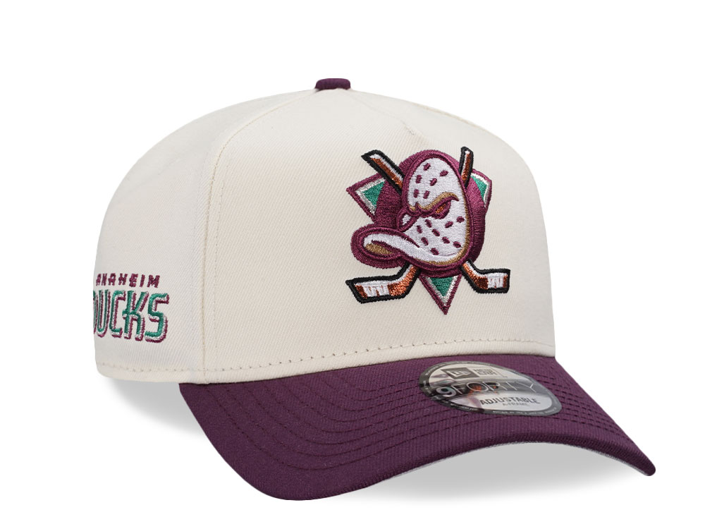 New Era Anaheim Ducks Chrome Plum Two Tone Edition 9Forty A Frame Snapback Gorra