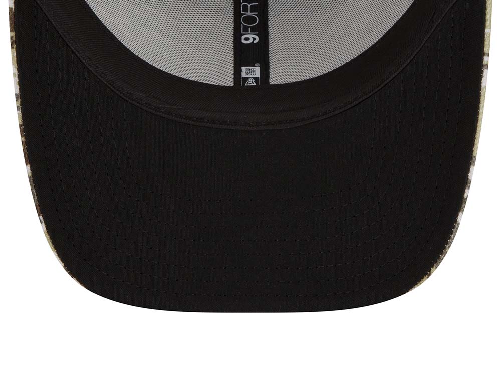 New Era Los Angeles Rams Salute to Service 21 9Forty Trucker Snapback Gorra