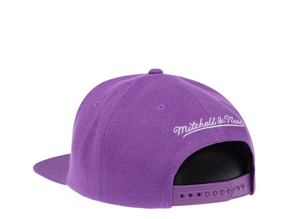Mitchell & Ness Milwaukee Bucks Purple Hardwood Classic Snapback Gorra