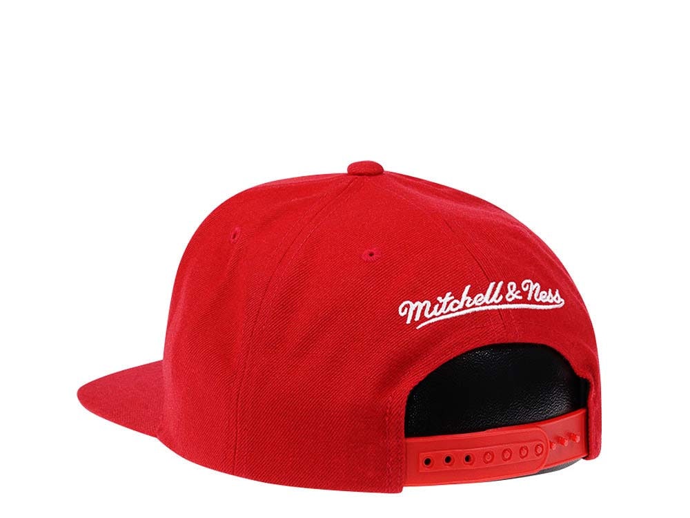 Mitchell & Ness Chicago Bulls HWC Zig Zag Satin Undervisor Snapback Gorra