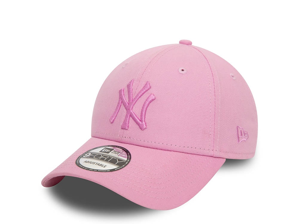 New Era New York Yankees League Essential Pink 9Forty Strapback Gorra