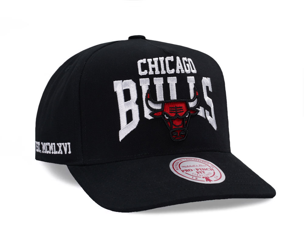 Mitchell & Ness Chicago Bulls Black Pro Pinch Fit Snapback Gorra
