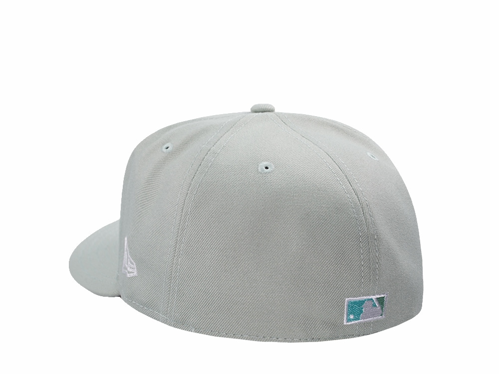 New Era New York Yankees World Series 1999 Evergreen Prime Edition Pre Curved 59Fifty Fitted Gorra