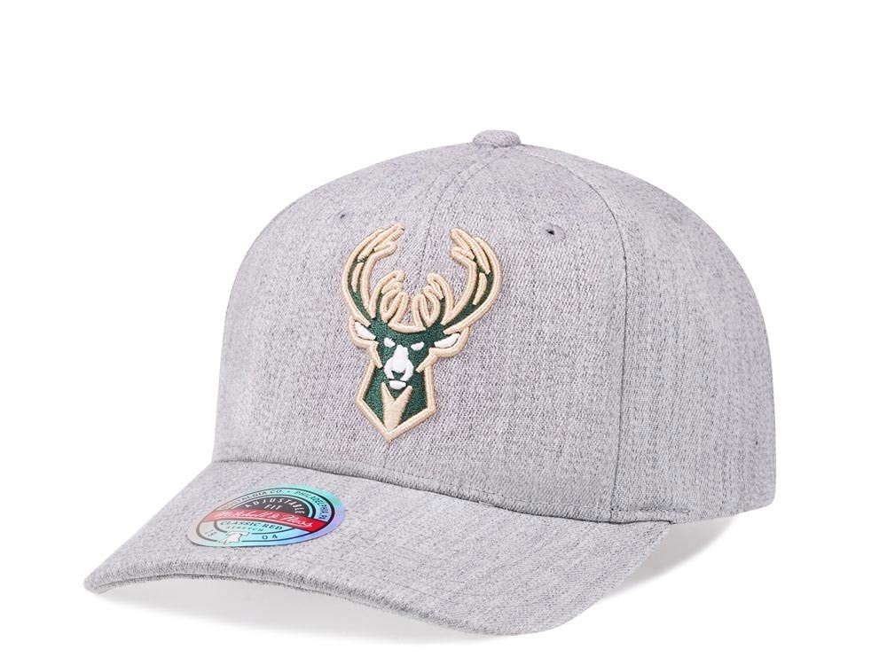 Mitchell & Ness Milwaukee Bucks Heather Gray Red Line Solid Flex Snapback Gorra