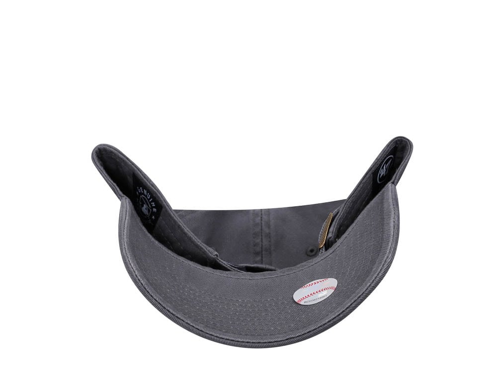 47Brand New York Yankees Charcoal Clean Up Strapback Gorra