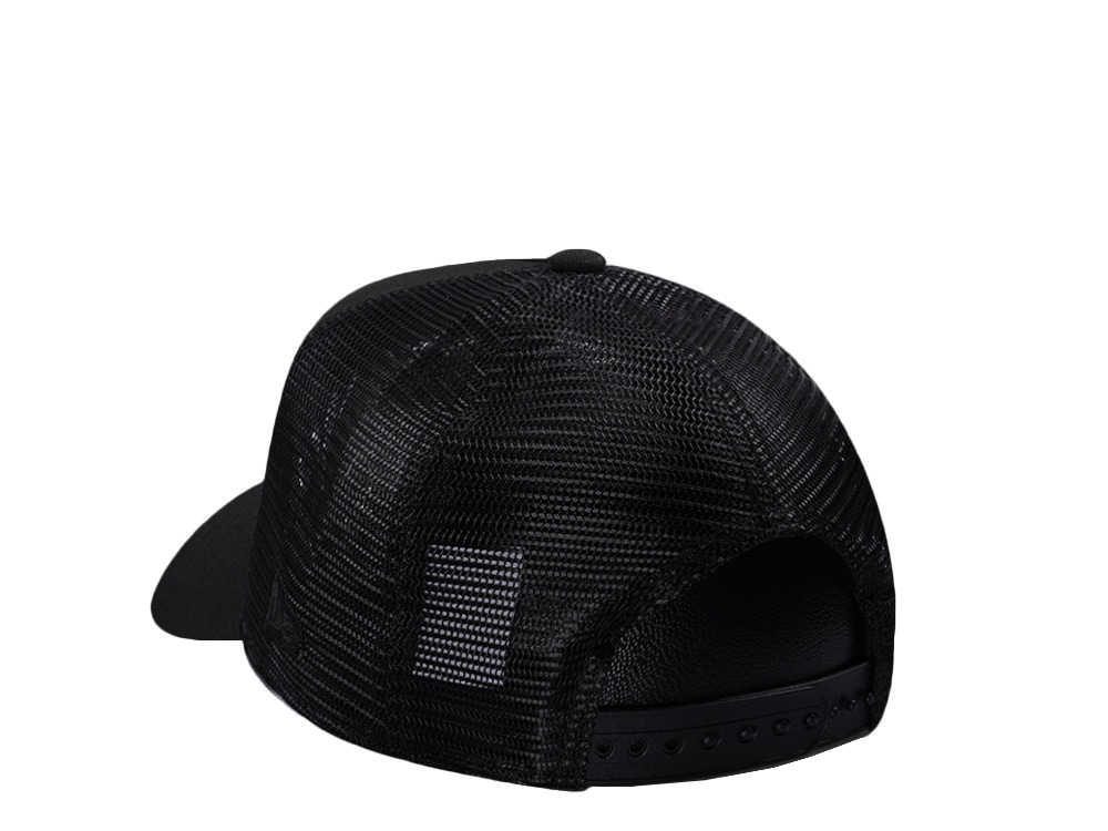 New Era Oakland Athletics Black On Black Edition 9Forty A Frame Trucker Snapback Gorra