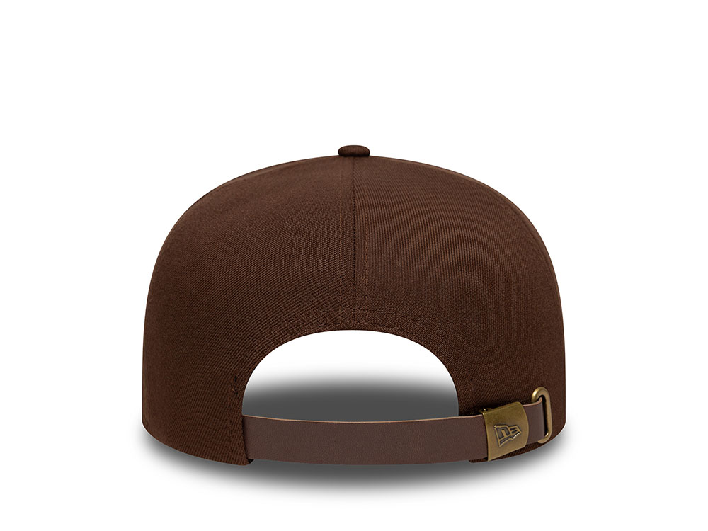 New Era Outdoor Deer Graphic Brown Edition 19Twenty Strapback Gorra