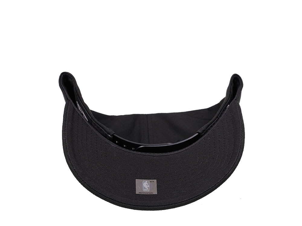 New Era Miami Heat Black on Black Edition 9Forty Snapback Gorra