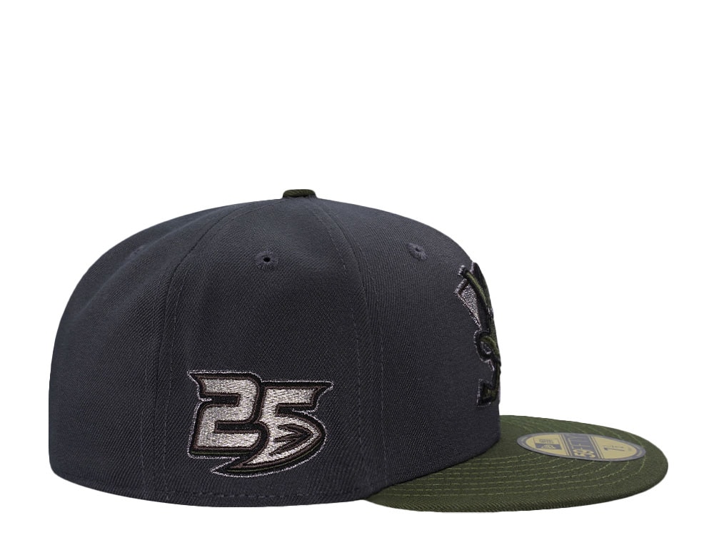 New Era Anaheim Ducks 25th Anniversary Hunter Green Two Tone Edition 59Fifty Fitted Gorra