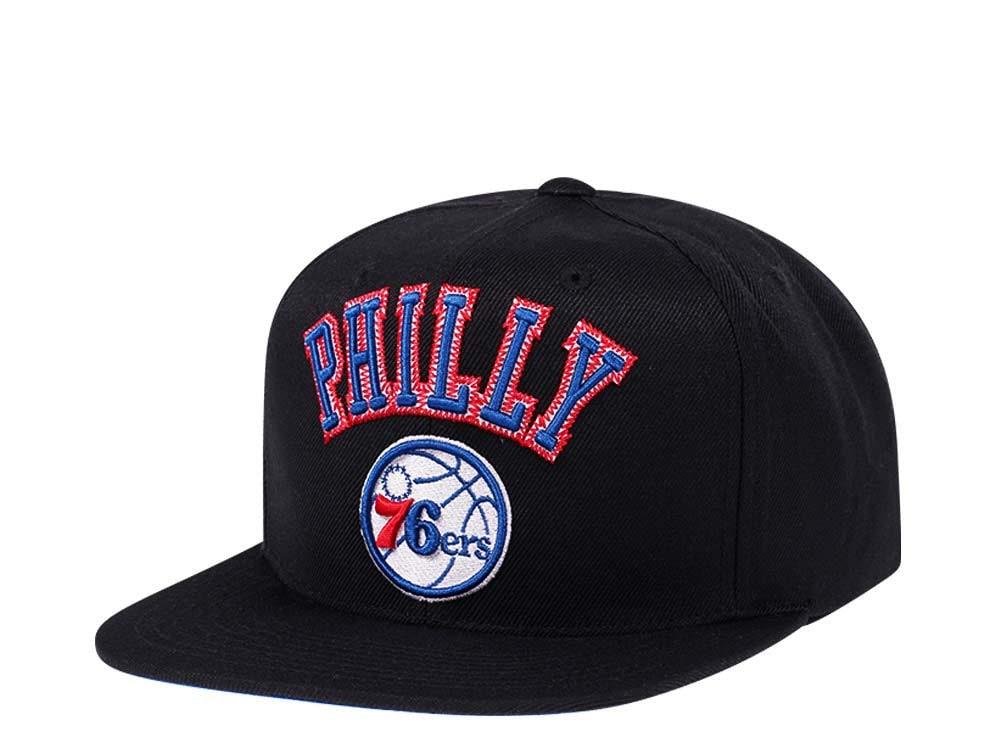 Mitchell & Ness Philadelphia 76ers Black Zig Zag Satin Undervisor Snapback Gorra