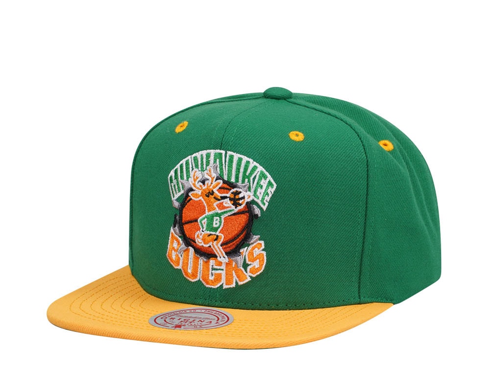 Mitchell & Ness Milwaukee Bucks Breakthrough Two Tone Snapback Gorra