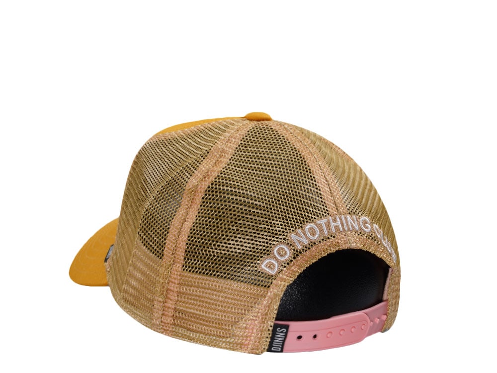 Djinns Do Nothing Club Pool Beige Trucker Snapback Gorra