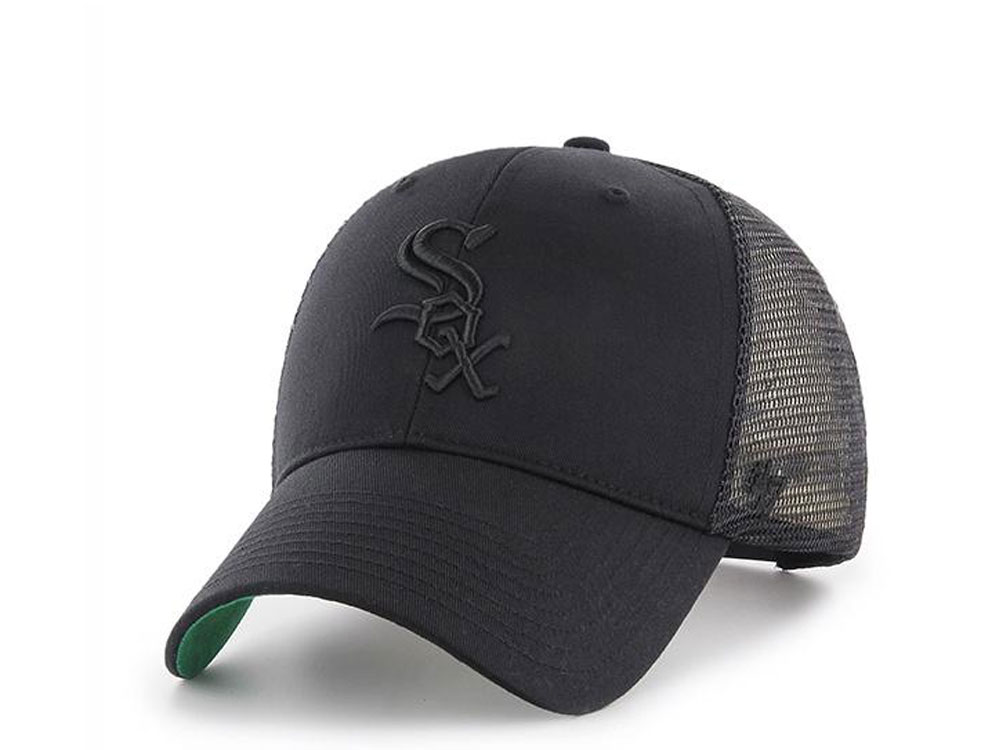 47Brand Chicago White Sox Black on Black Classic Trucker Snapback Gorra
