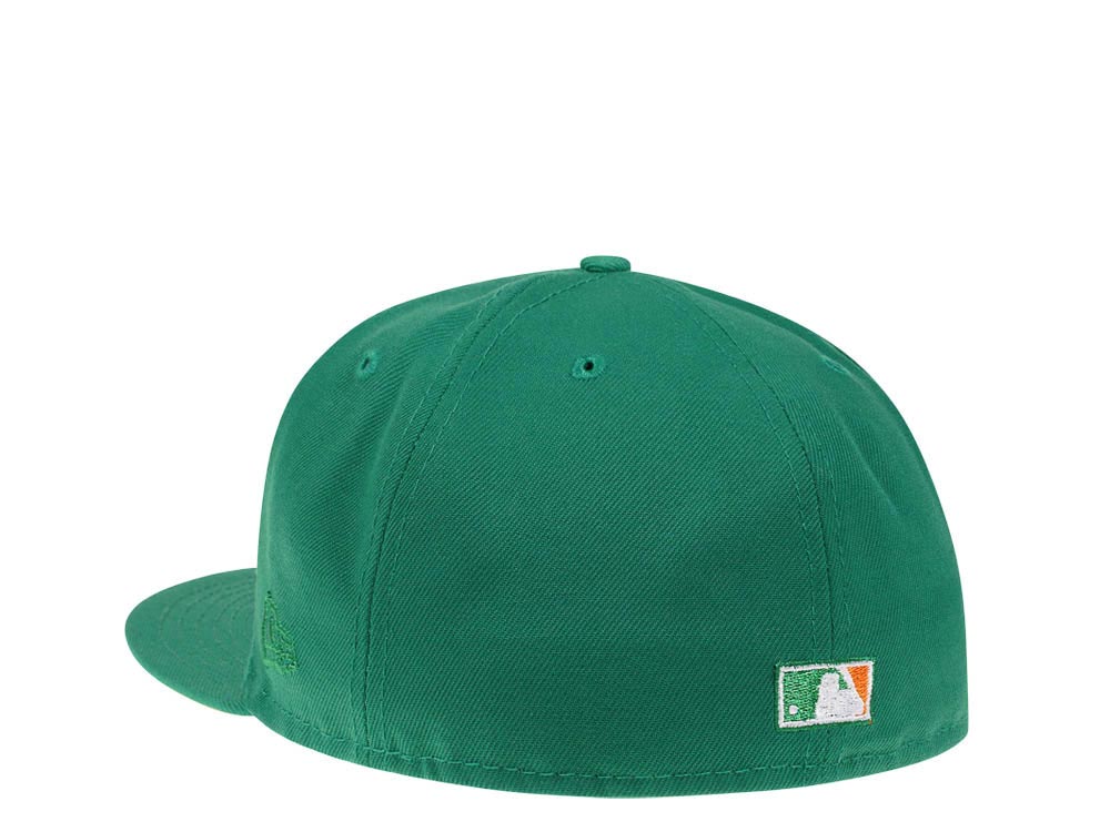 New Era San Diego Padres 40th Anniversary Sneaky Yellow Gold Two Tone Edition 59Fifty Fitted Gorra