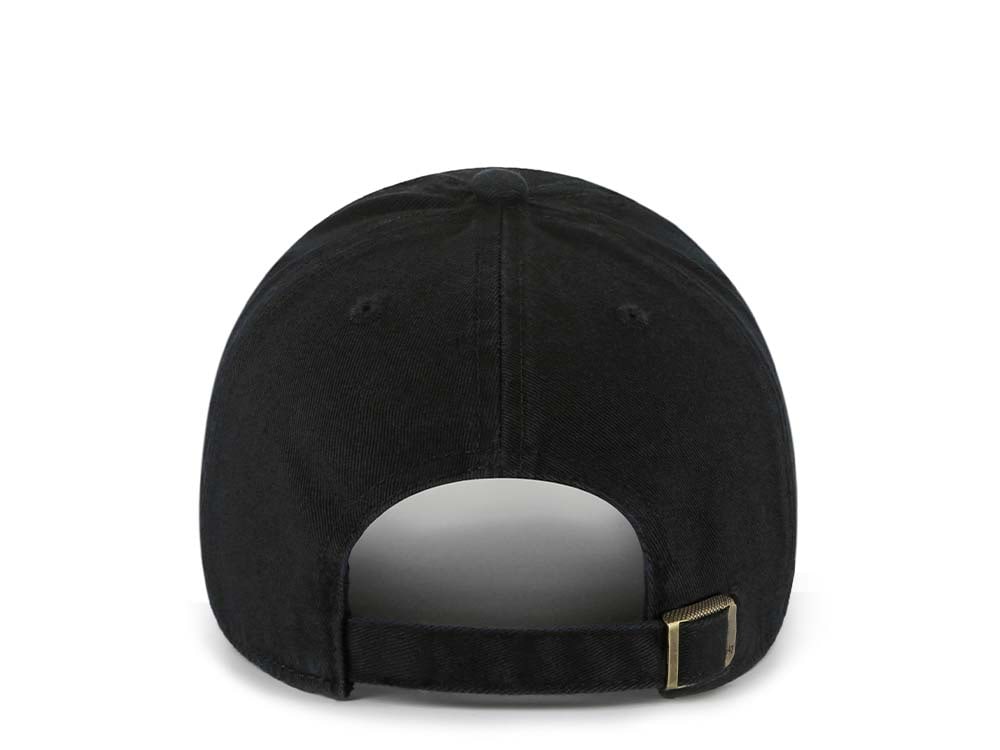 47Brand North Carolina Tar Heels Black Clean Up Strapback Gorra