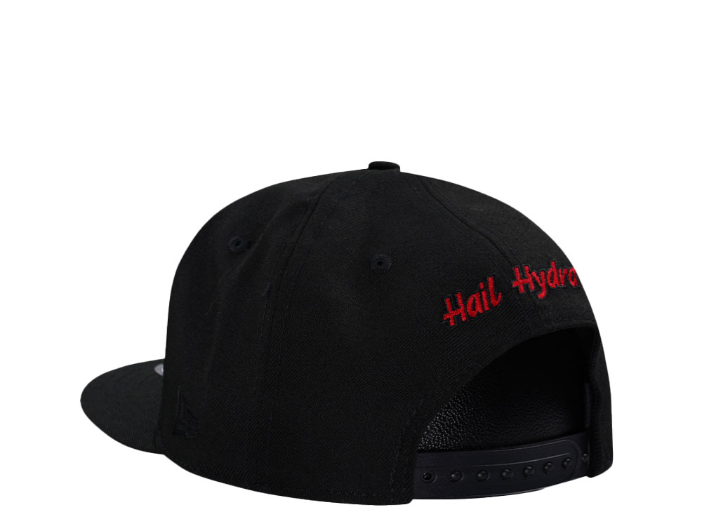 New Era Hydra Black and Red Edition 9Fifty Snapback Gorra