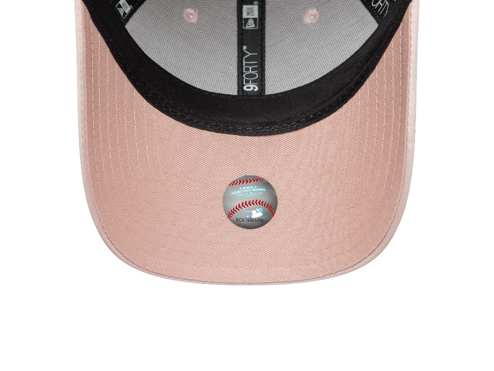 New Era New York Yankees Pink Satin Womens 9Forty Bow Back Gorra