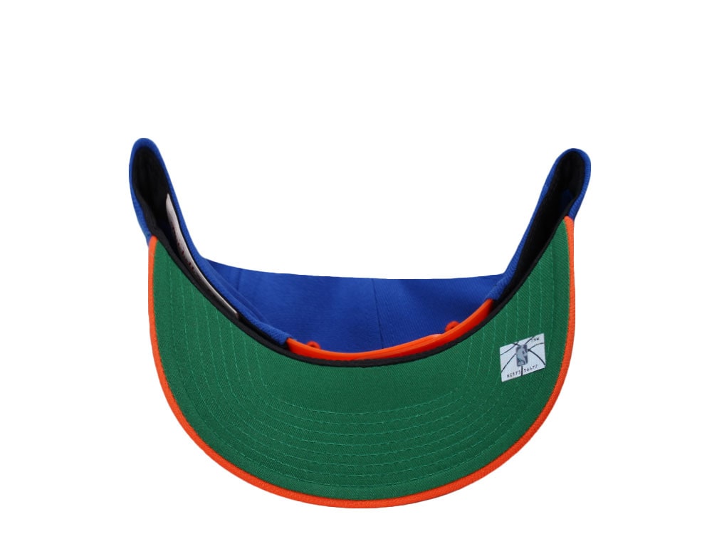 Mitchell & Ness New York Knicks Two Tone Pro Crown Fit Snapback Gorra