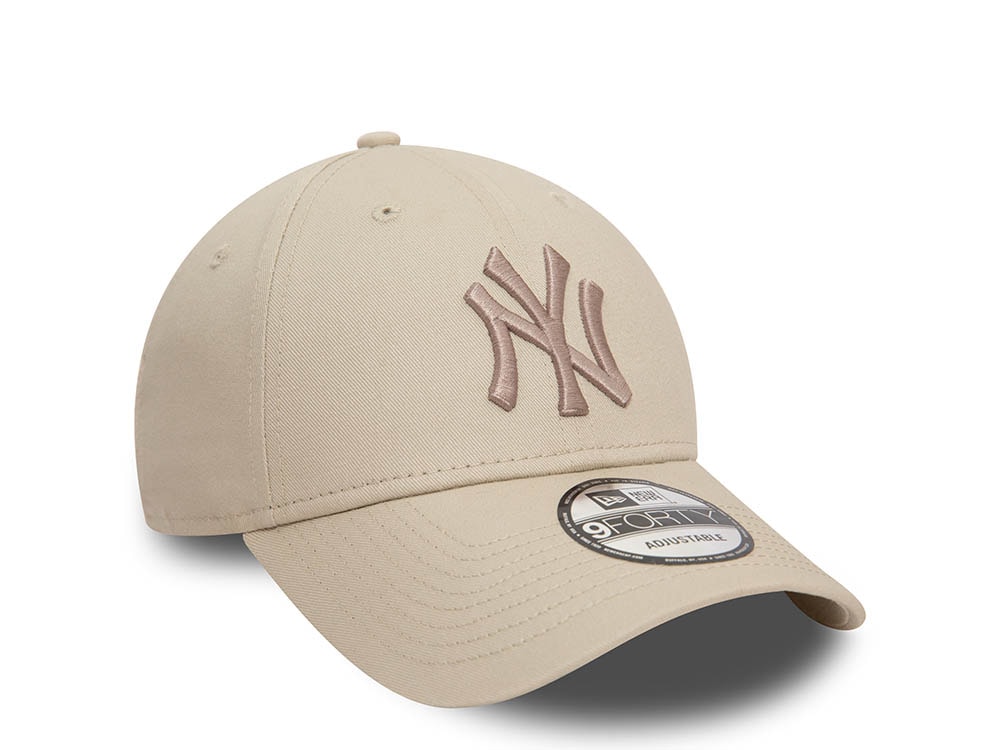 New Era New York Yankees League Essential Stone Brown 9Forty Strapback Gorra