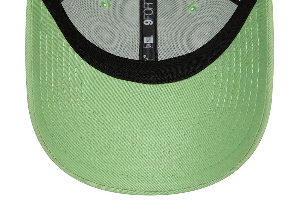 New Era New York Yankees League Essential Green 9Forty Strapback Gorra