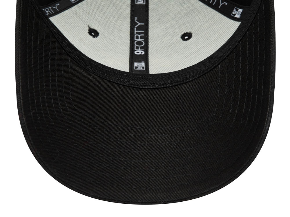New Era Manchester United Basic Black 9Forty Strapback Gorra