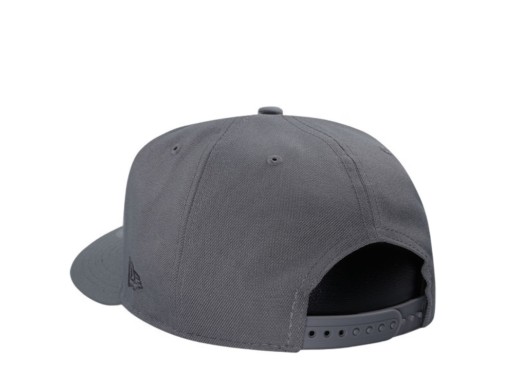 New Era Boston Red Sox World Series 2004 Gray Metallic Edition 9Fifty A Frame Snapback Gorra