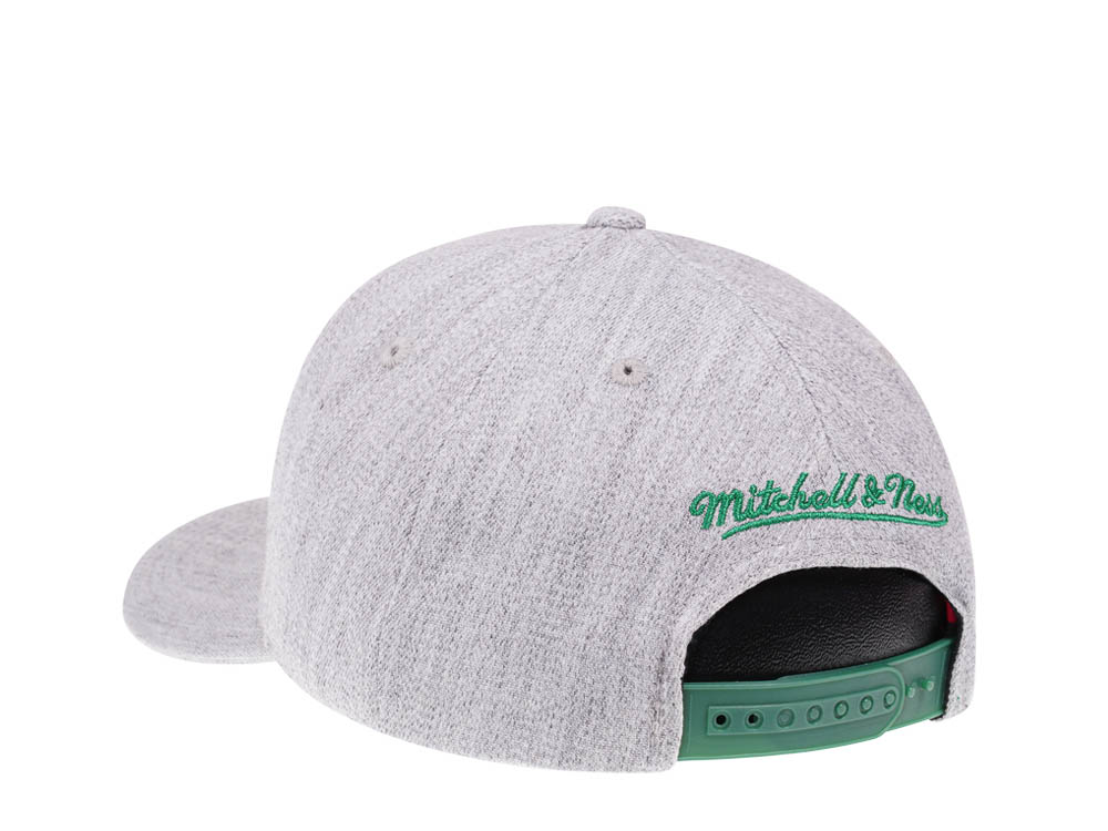 Mitchell & Ness Boston Celtics Heather Gray Red Line Flex Snapback Gorra