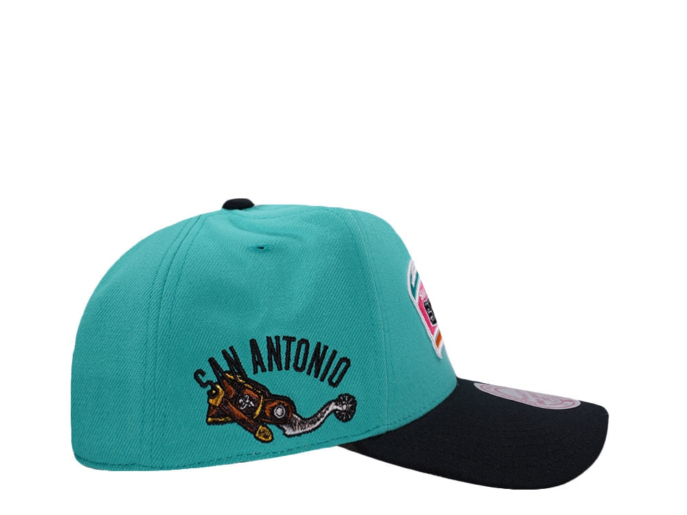 Mitchell & Ness San Antonio Spurs NBA In The City Teal Edition Pro Pinch Fit Snapback Gorra