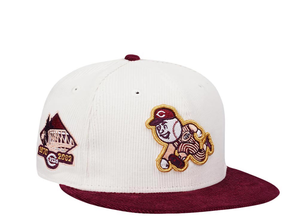 New Era Cincinnati Reds Riverfront Stadium Cream Merlot Two Tone Corduroy Edition 59Fifty Fitted Gorra
