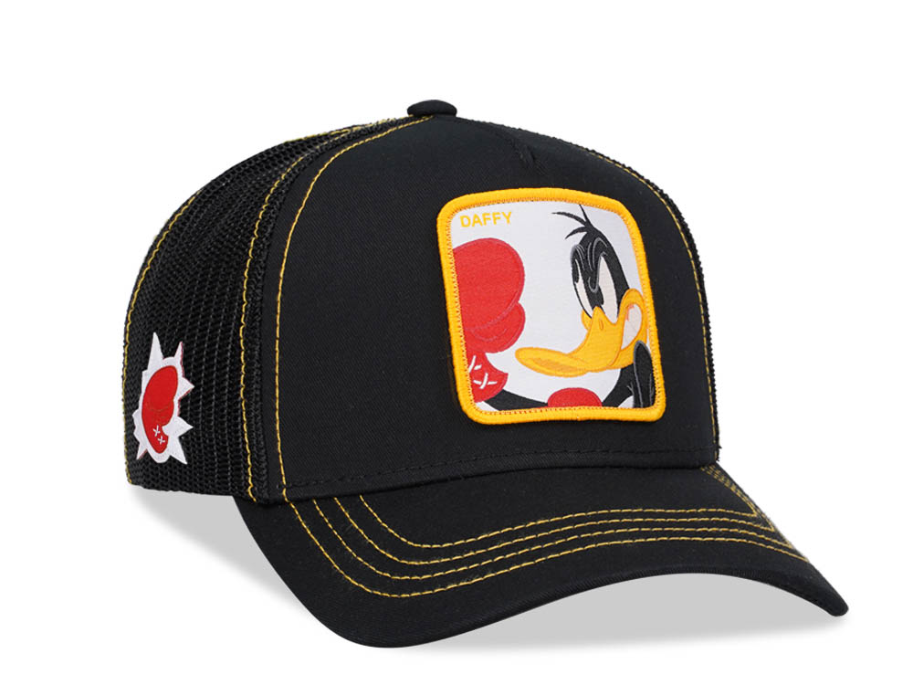 Capslab Looney Tunes Daffy Black Trucker Snapback Gorra