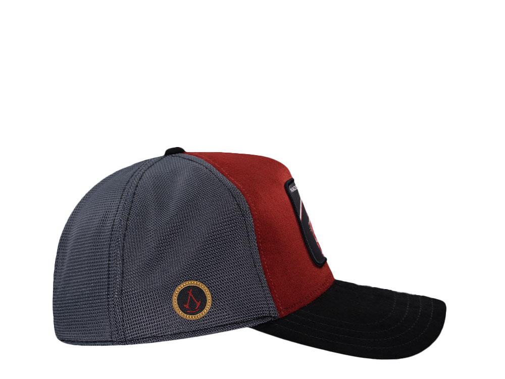 Capslab Assassin's Creed Shadows Naoe Trucker Snapback Gorra