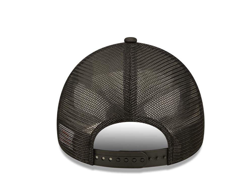 New Era Lucky Rabbit Logo Black A Frame Trucker Snapback Gorra