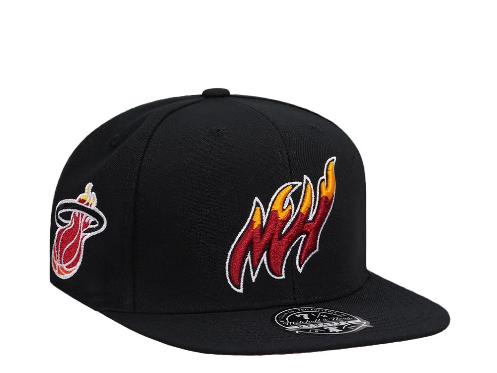Mitchell & Ness Miami Heat Logo History Hardwood Classic Dynasty Fitted Gorra