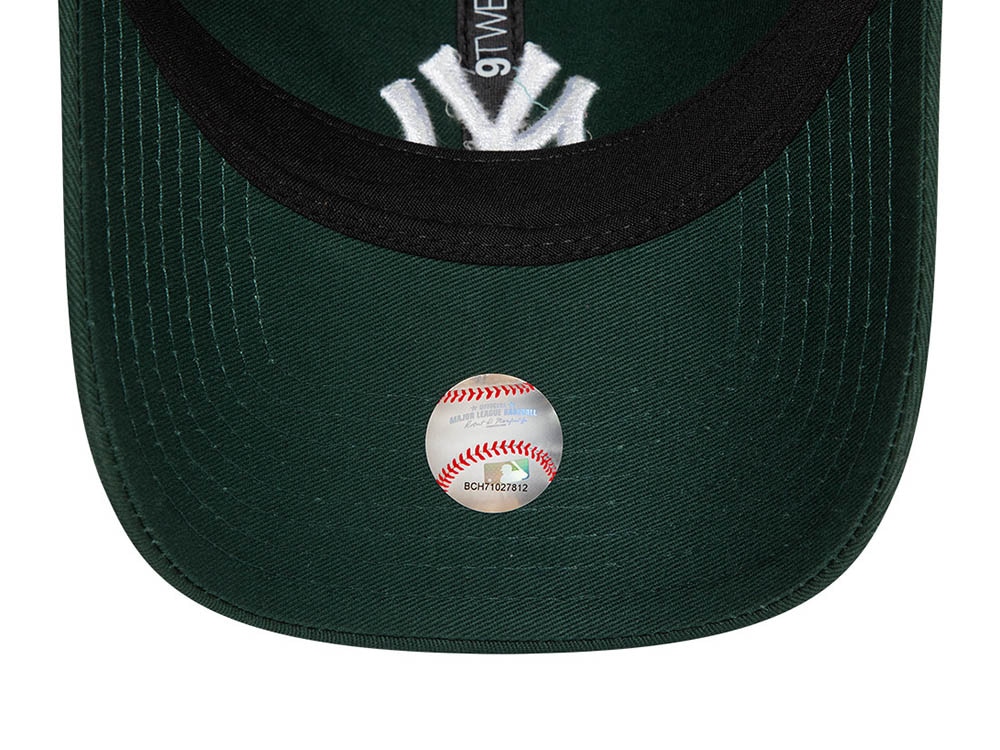 New Era New York Yankees League Essential Dark Green 9Twenty Strapback Gorra