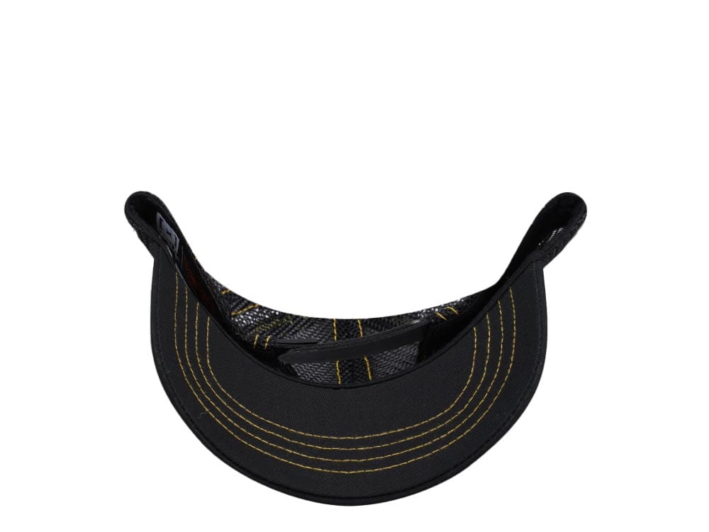 Capslab Dragon Ball Z Goku Black/Yellow Trucker Snapback Gorra