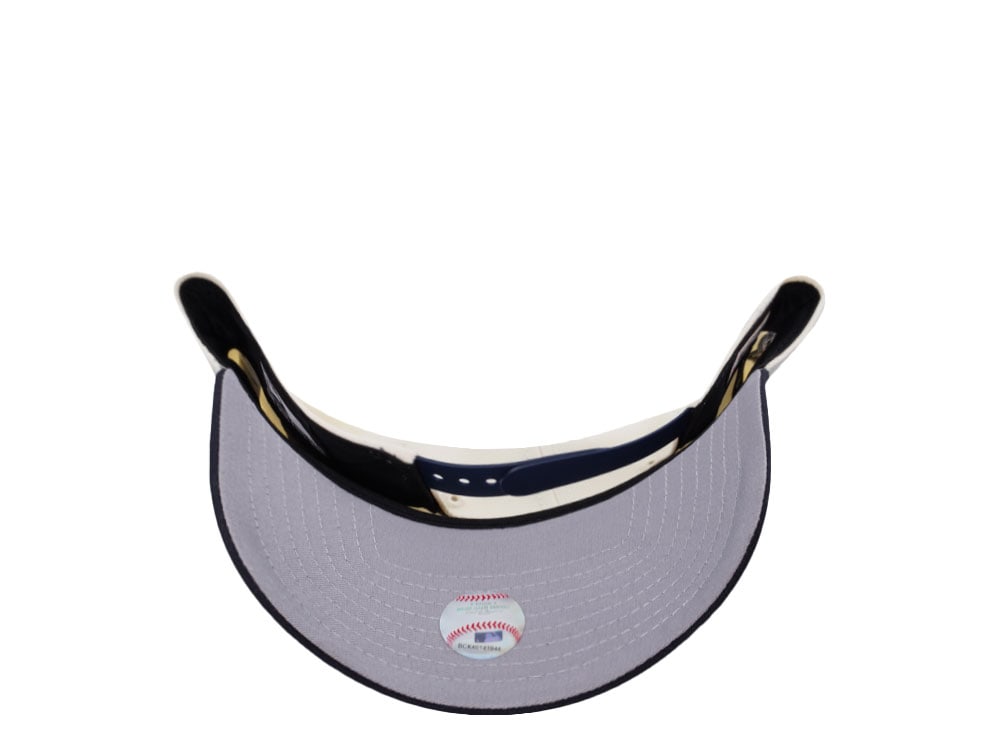 New Era New York Yankees World Series 2000 Chrome Two Tone Script Edition 9Forty A Frame Snapback Gorra