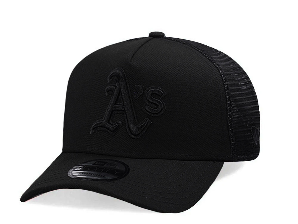 New Era Oakland Athletics Black On Black Edition 9Forty A Frame Trucker Snapback Gorra