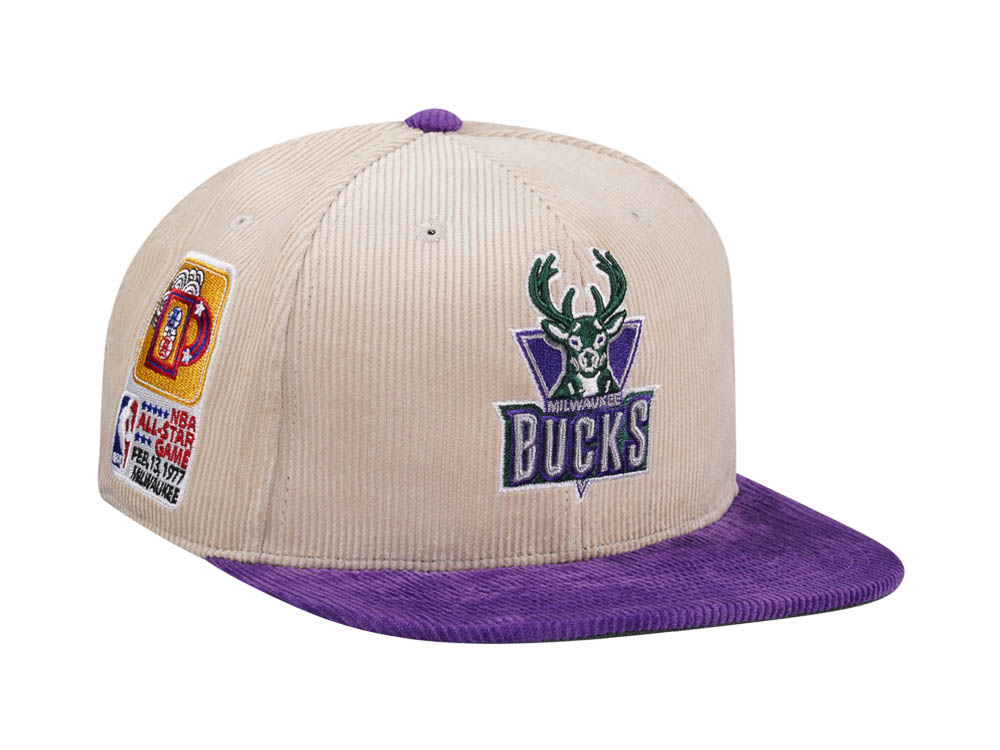 Mitchell & Ness Milwaukee Bucks All Star 1977 Two Tone Hardwood Classic Cord Edition Dynasty Fitted Gorra