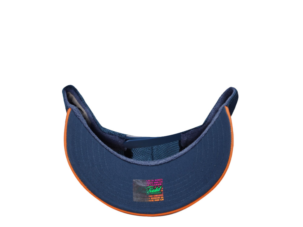 Hatfield Good Dog White Blue Trucker Snapback Gorra